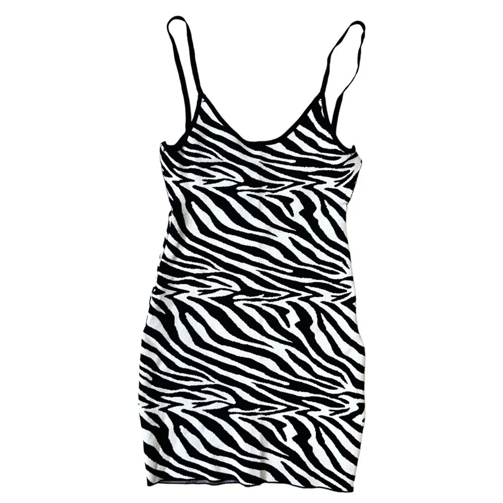 NWOT SUPERDOWN Allie Zebra Knit Mini Dress Size Medium Bodycon Backless - Picture 3 of 11